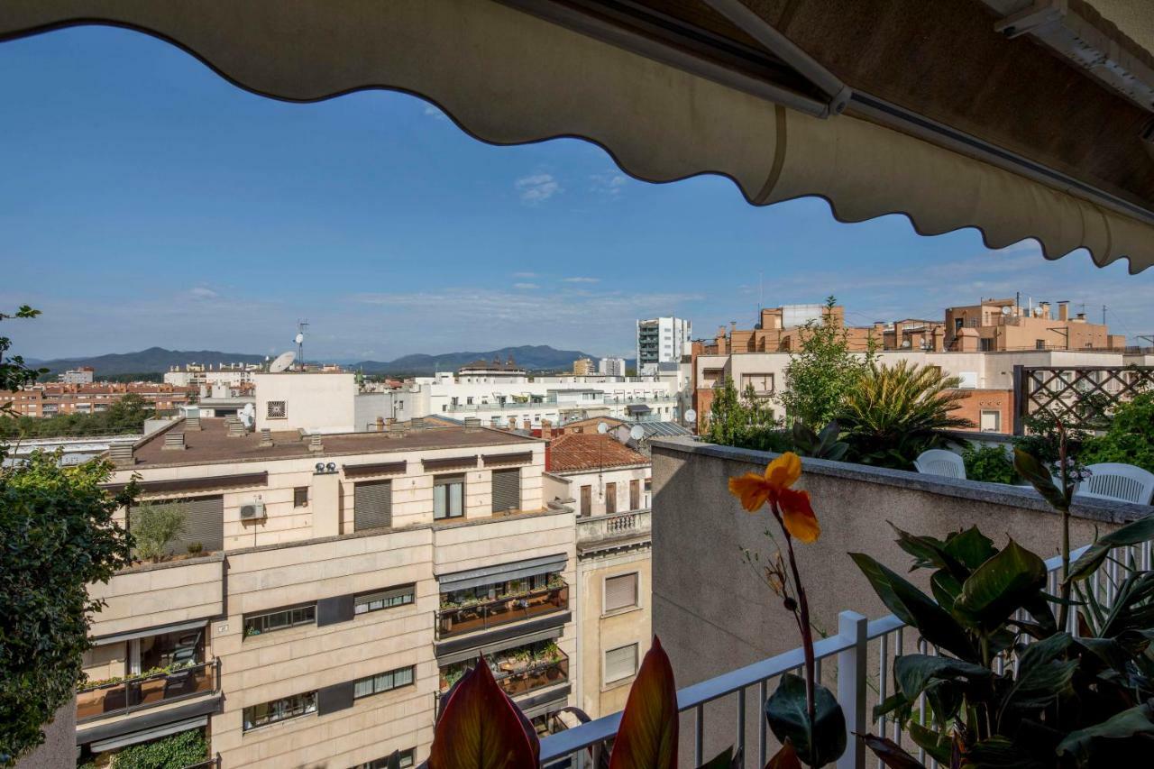 Appartamento Ático con gran terraza en el corazón de Girona Esterno foto