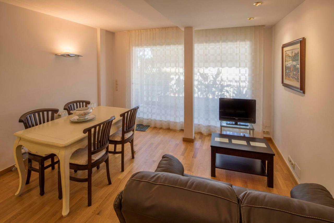 Appartamento Ático con gran terraza en el corazón de Girona Esterno foto